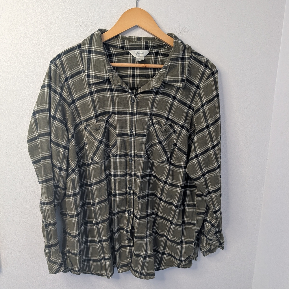 CJ Banksโ 3X Green Plaid Flannel Button Up Shirt Oversized